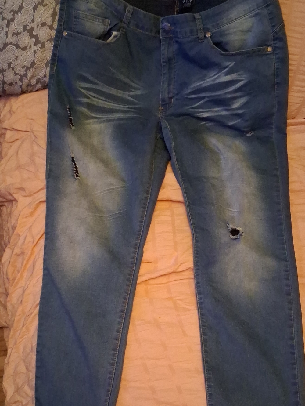 VIP women's Distressed Blue skinny Jeans